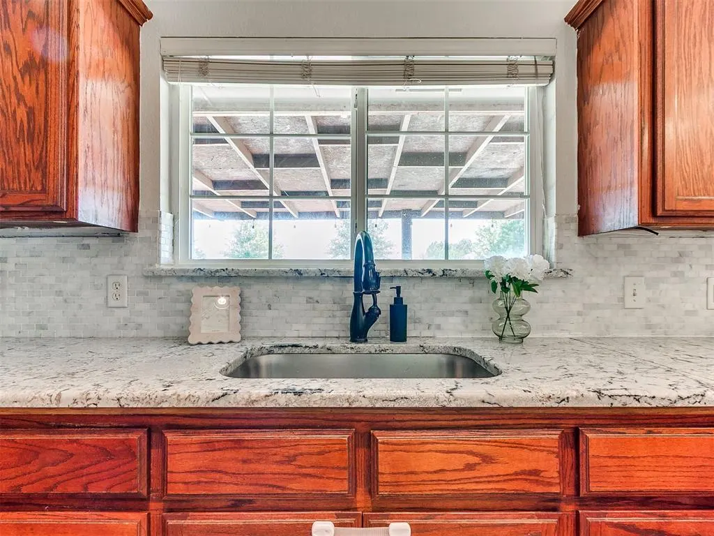 Photo 14 — 16104 Cantera Creek Drive, Edmond, OK 73013