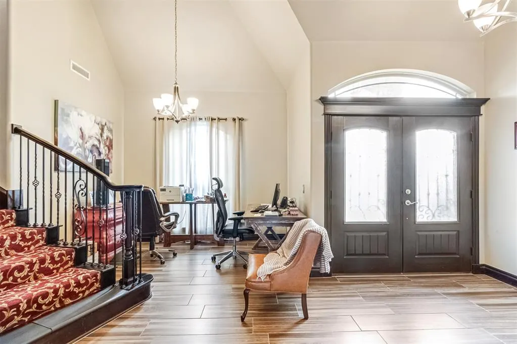 Photo 16 — 413 S Riverside Drive, Moore, OK 73160