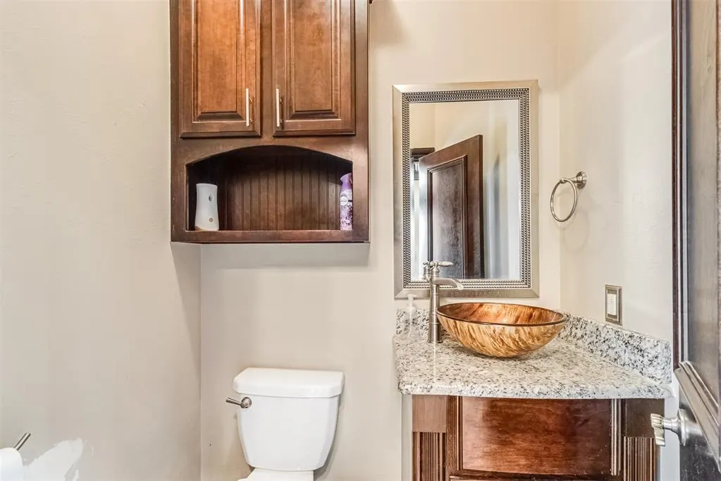 Photo 20 — 413 S Riverside Drive, Moore, OK 73160