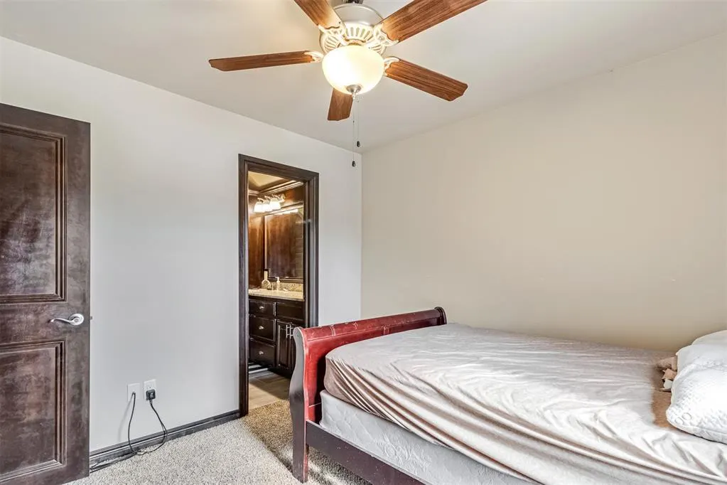 Photo 23 — 413 S Riverside Drive, Moore, OK 73160