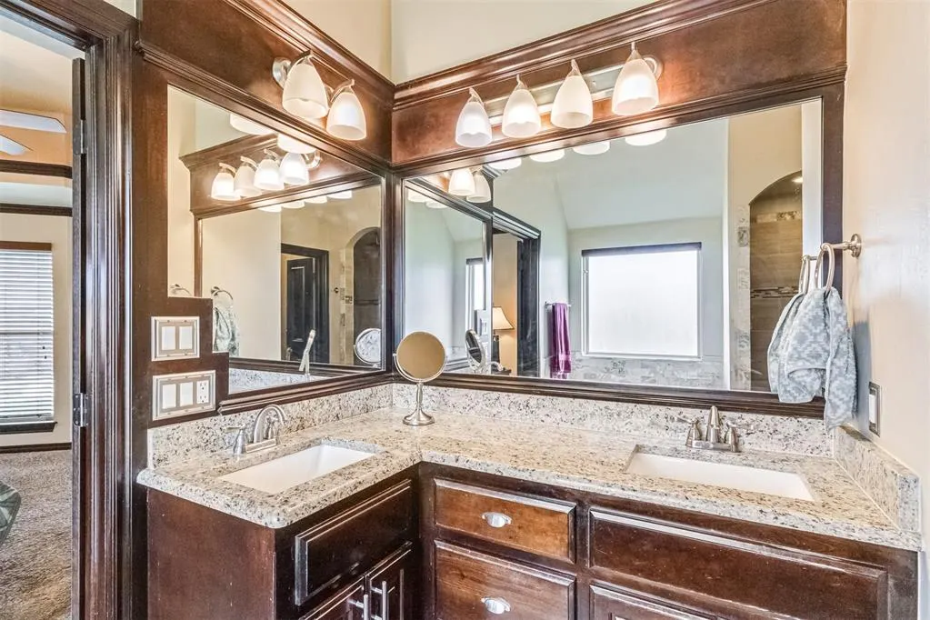 Photo 30 — 413 S Riverside Drive, Moore, OK 73160