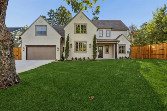 Photo 2 — 1711 S Pickard Avenue, Norman, OK 73072