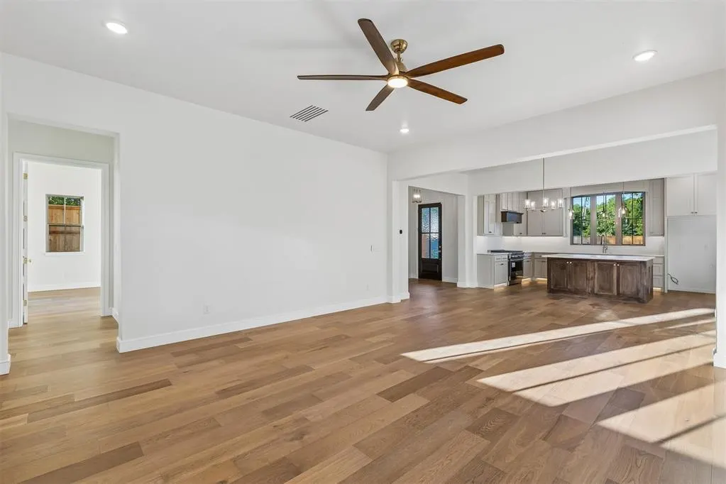 Photo 12 — 1711 S Pickard Avenue, Norman, OK 73072