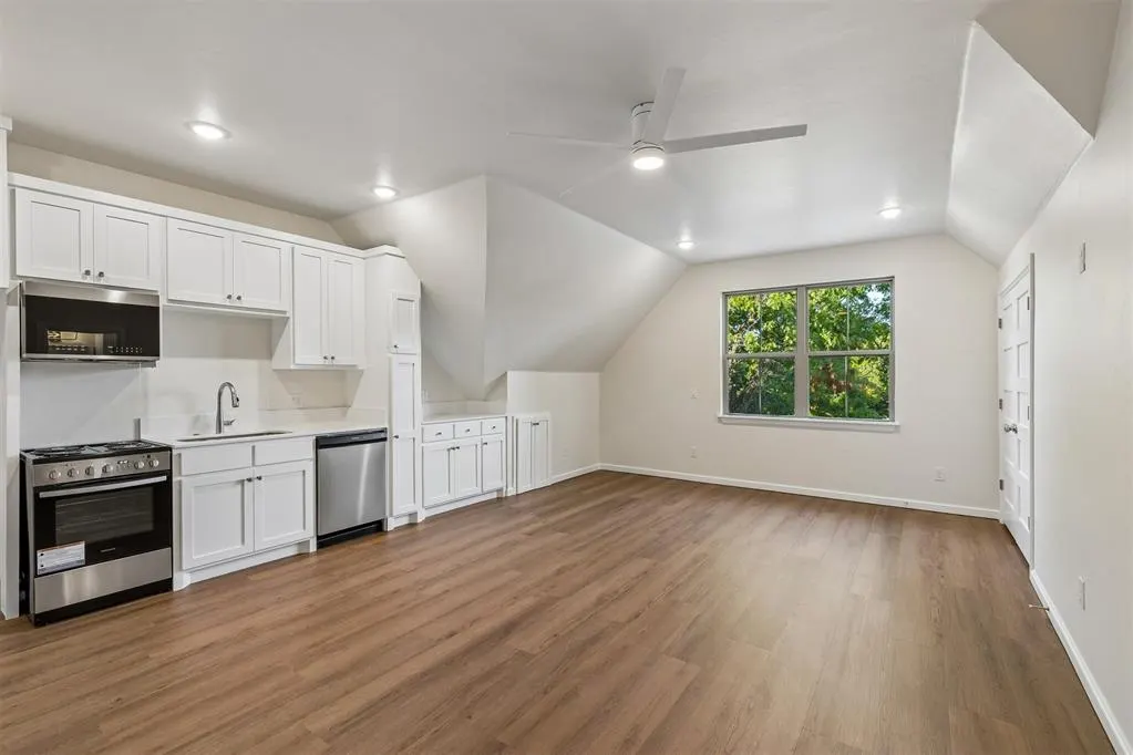 Photo 42 — 1711 S Pickard Avenue, Norman, OK 73072