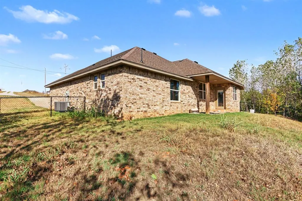 Photo 4 — 2163 County Street 2970, Blanchard, OK 73010
