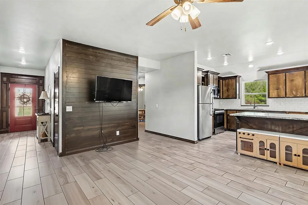 Photo 7 — 2163 County Street 2970, Blanchard, OK 73010