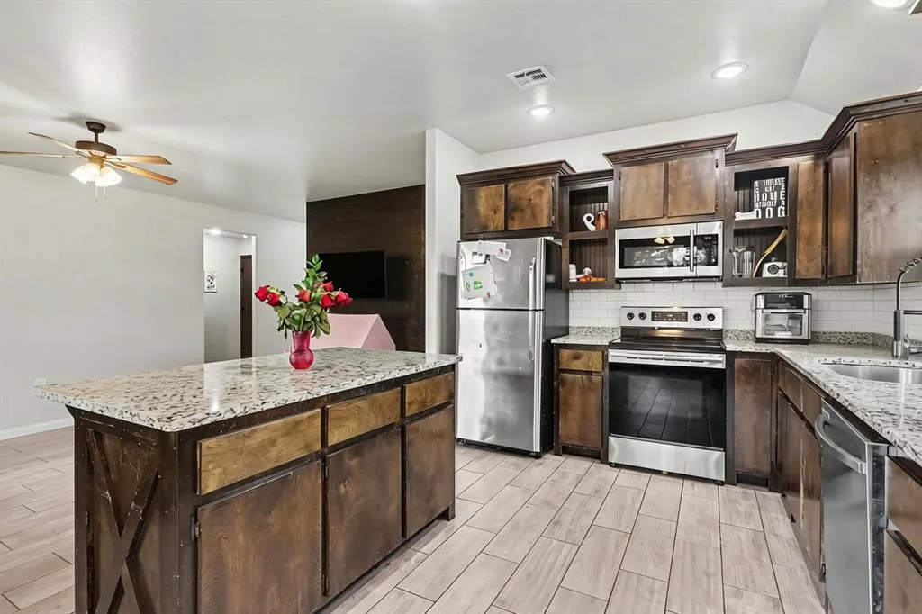 Photo 10 — 2163 County Street 2970, Blanchard, OK 73010