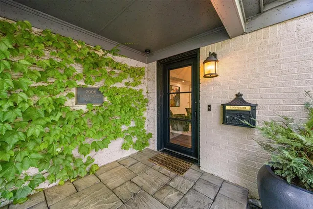 Photo 4 — Address unavailable, Nichols Hills, OK 73116