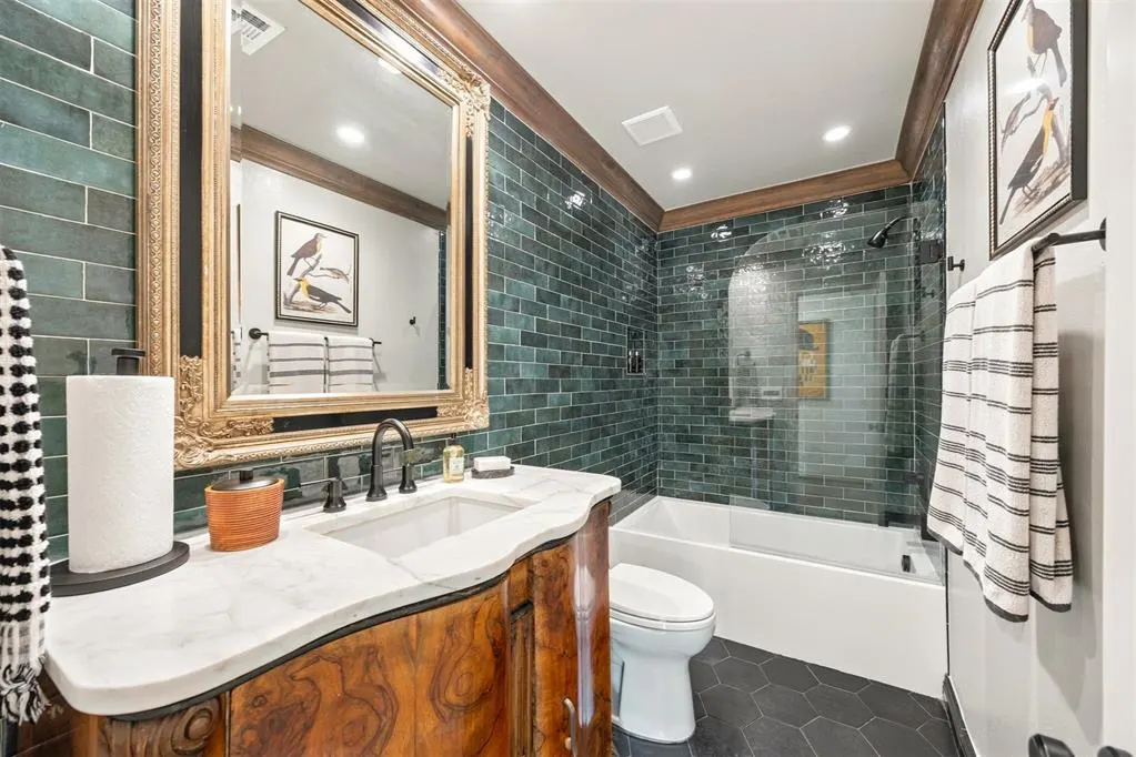 Photo 32 — Address unavailable, Nichols Hills, OK 73116
