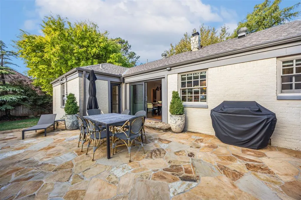 Photo 39 — Address unavailable, Nichols Hills, OK 73116