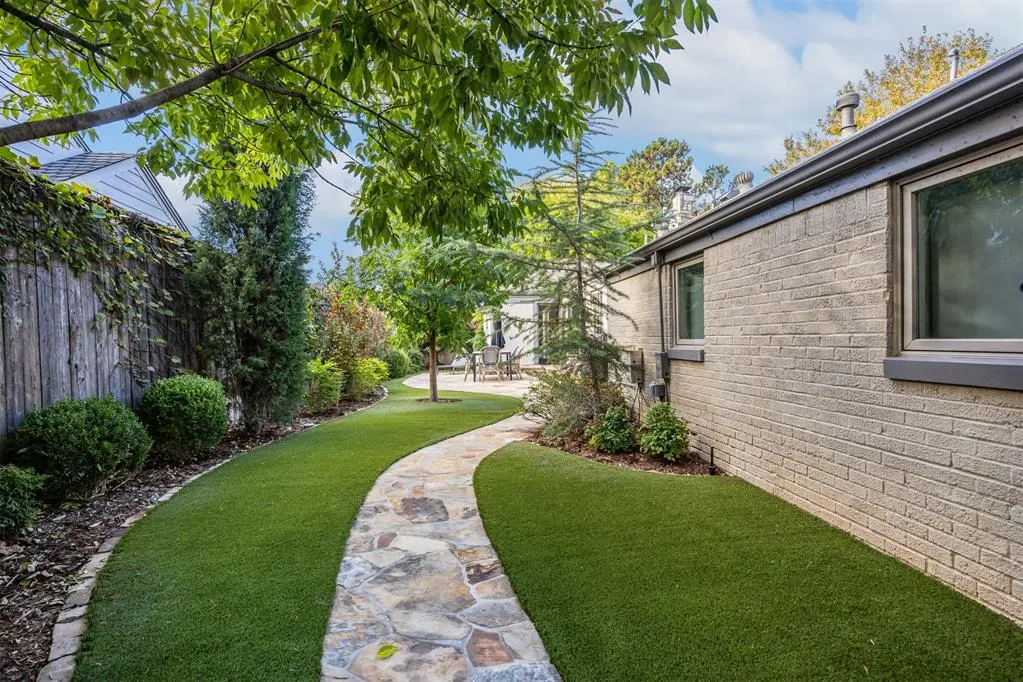 Photo 44 — Address unavailable, Nichols Hills, OK 73116