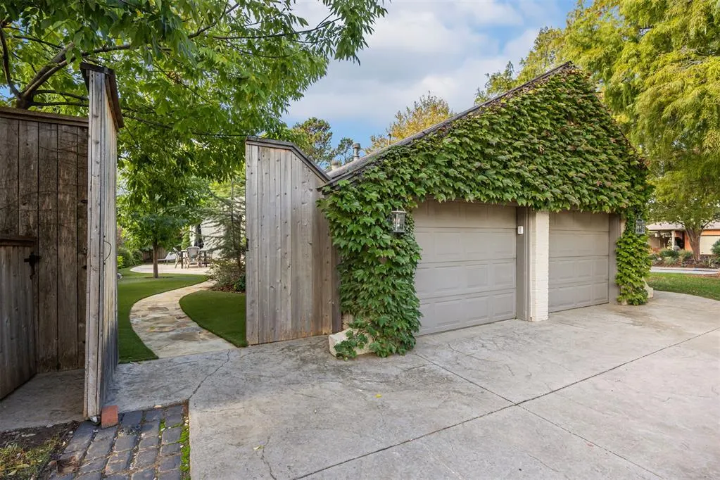 Photo 45 — Address unavailable, Nichols Hills, OK 73116
