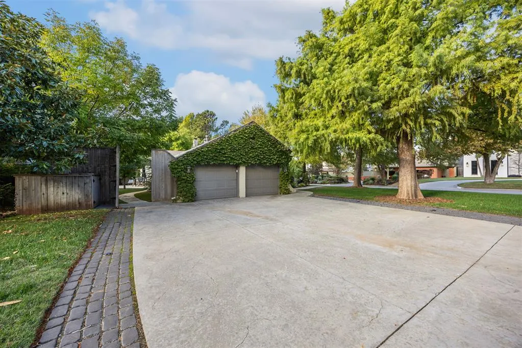 Photo 47 — Address unavailable, Nichols Hills, OK 73116