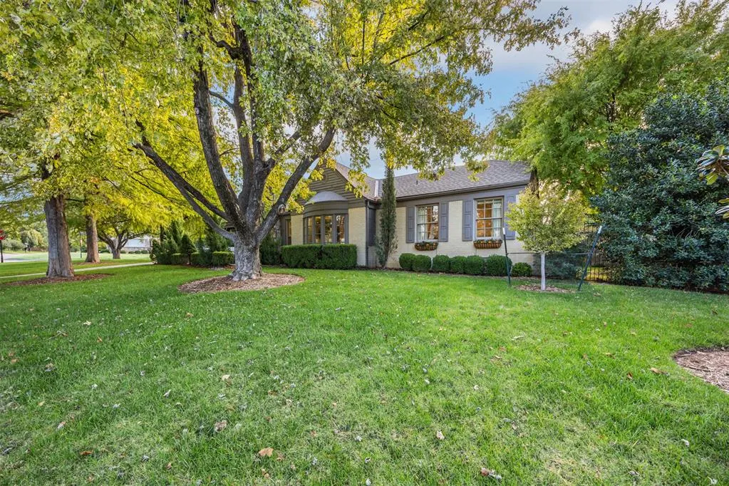 Photo 49 — Address unavailable, Nichols Hills, OK 73116