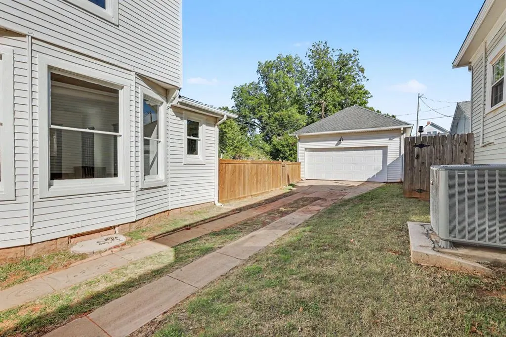 Photo 33 — 808 N Ash Street, Guthrie, OK 73044
