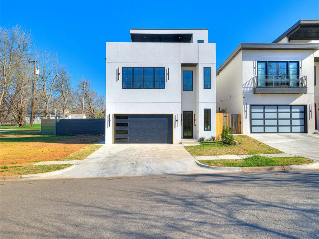 Photo 2 — 1709 NW 14th Street, Oklahoma City, OK 73106