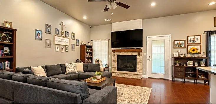 Photo 2 — 162 Sooner Drive, Stroud, OK 74079
