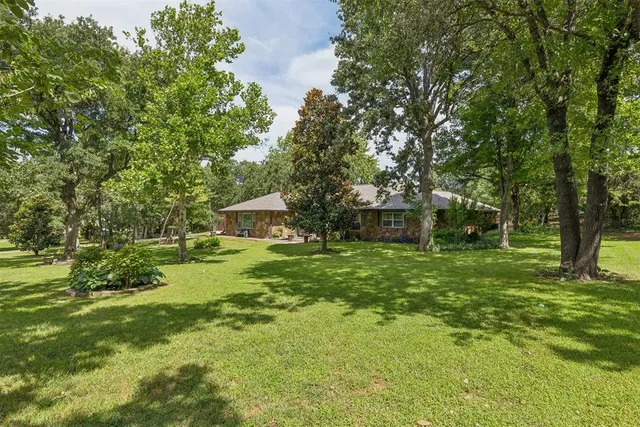 Photo 4 — 7711 Bobwhite Trail, Jones, OK 73049