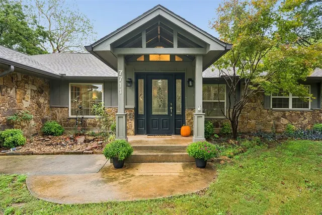 Front exterior — 7711 Bobwhite Trail, Jones, OK 73049