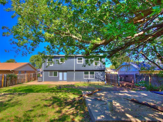Photo 8 — 3220 Simmons Drive, Del City, OK 73115
