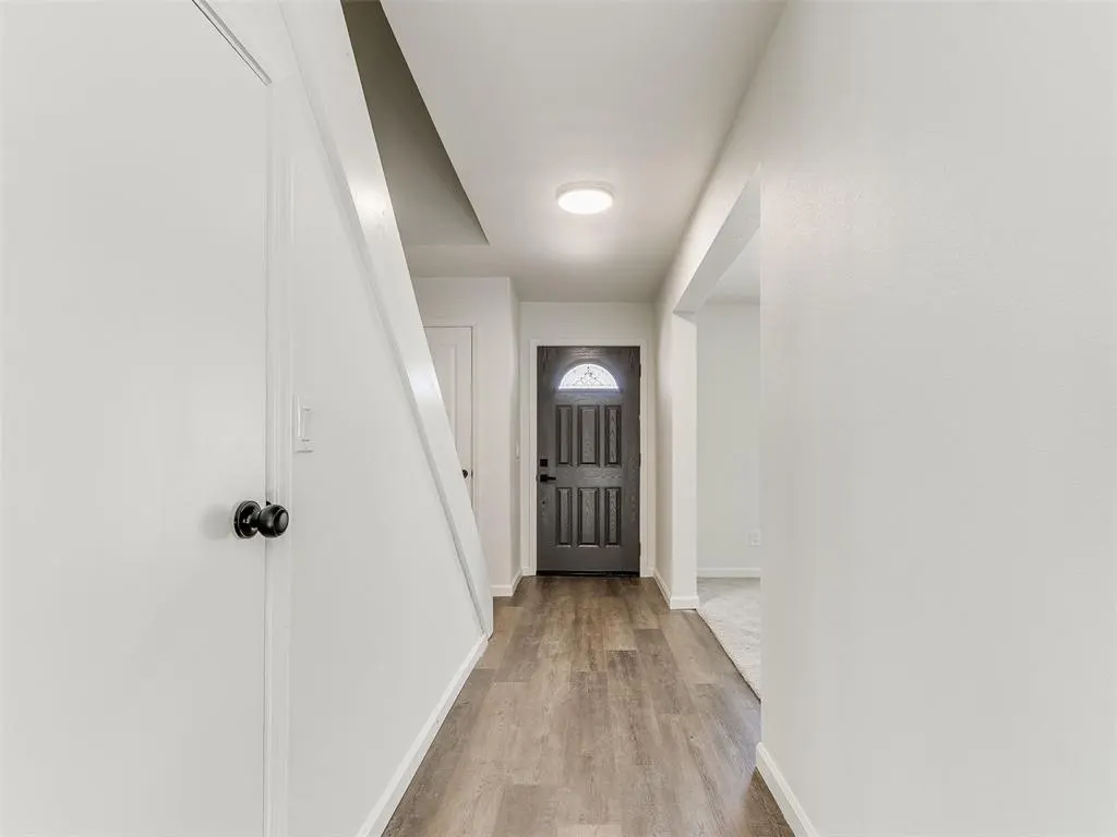 Photo 10 — 3220 Simmons Drive, Del City, OK 73115