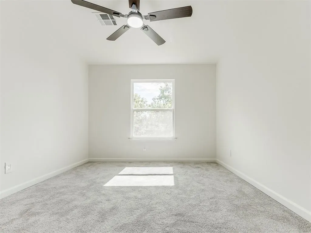 Photo 14 — 3220 Simmons Drive, Del City, OK 73115