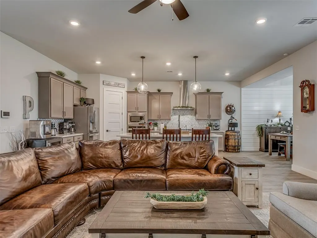 Photo 7 — 2244 Jackson Lane, Blanchard, OK 73010