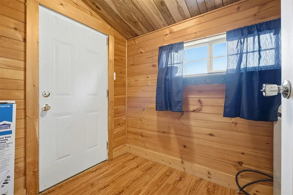 Photo 20 — 1021 E Walnut Street, Altus, OK 73521