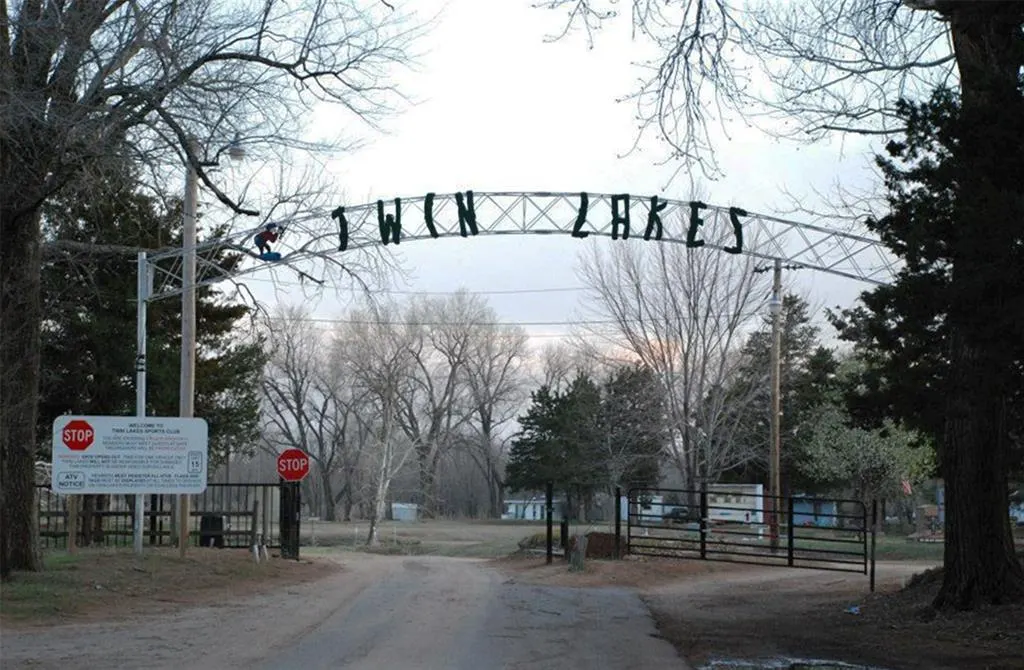 Photo 20 — 1830 N Eastlake Drive, Crescent, OK 73028
