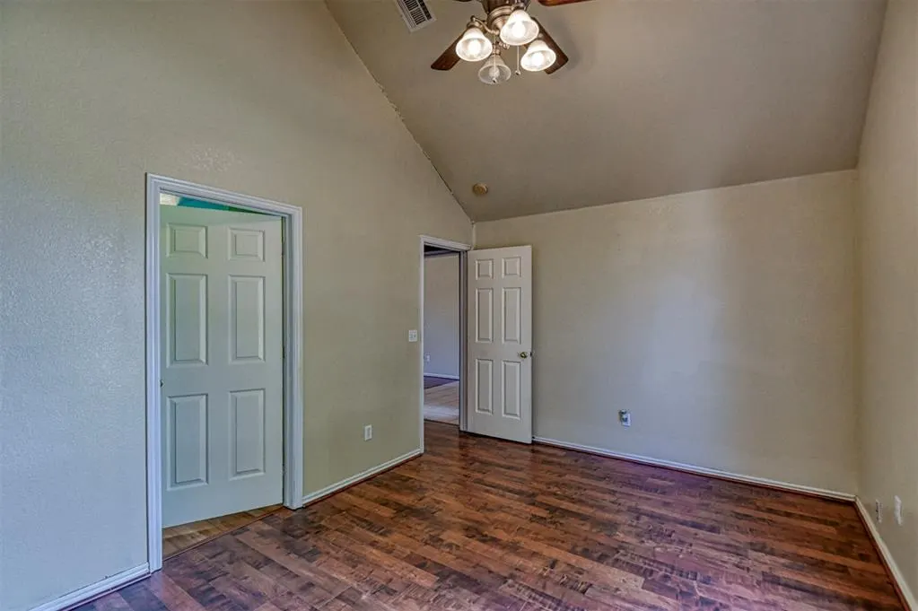 Photo 16 — 109 Greentree Drive, Noble, OK 73068