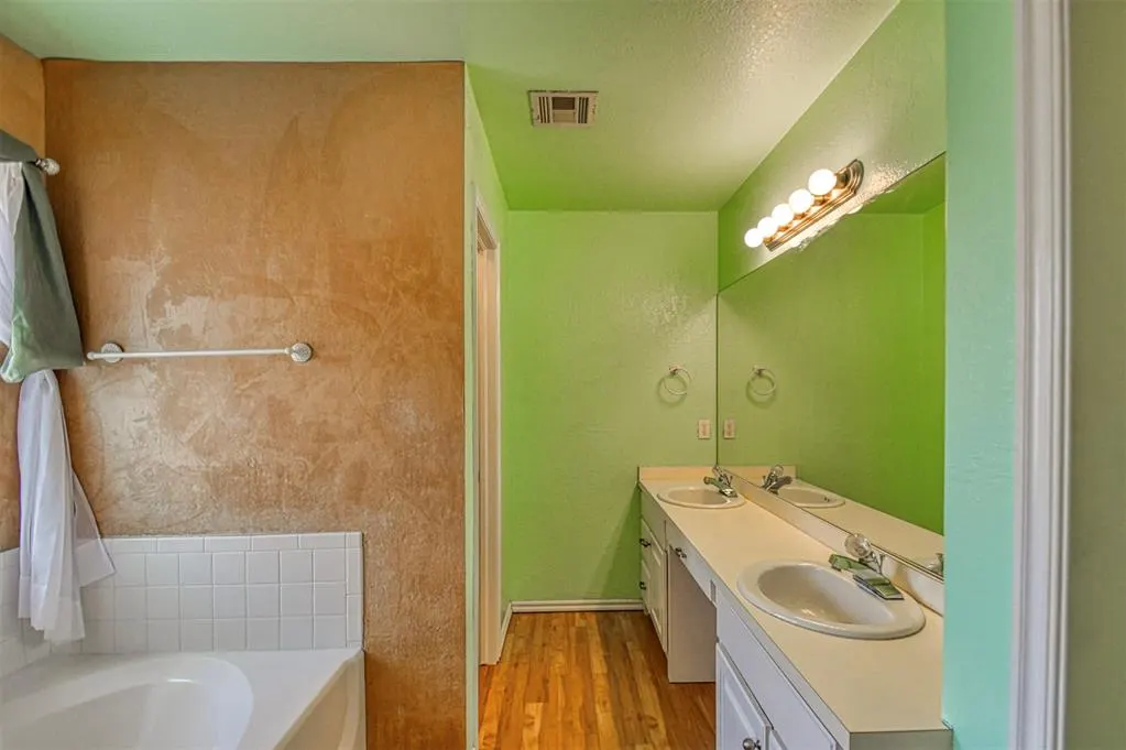 Photo 17 — 109 Greentree Drive, Noble, OK 73068