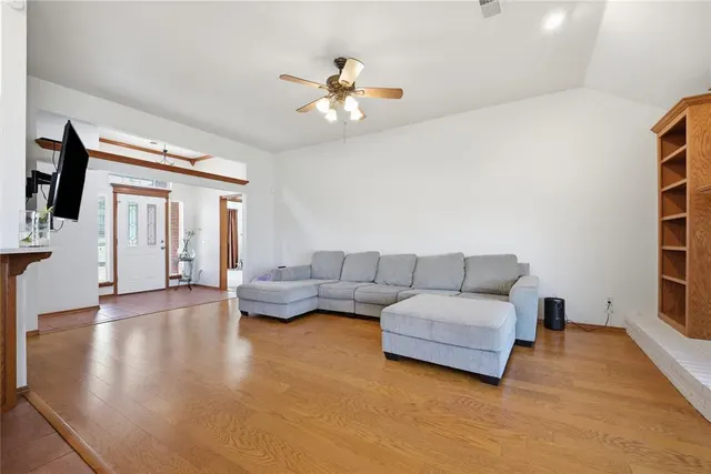 Photo 5 — 11513 Devonbrook Court, Midwest City, OK 73130