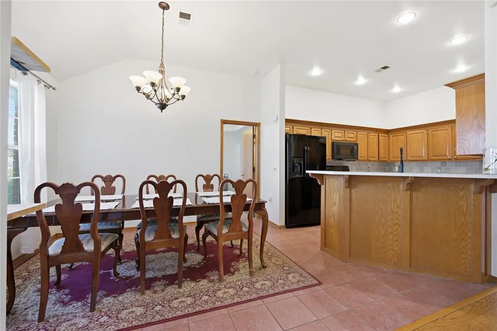 Photo 6 — 11513 Devonbrook Court, Midwest City, OK 73130