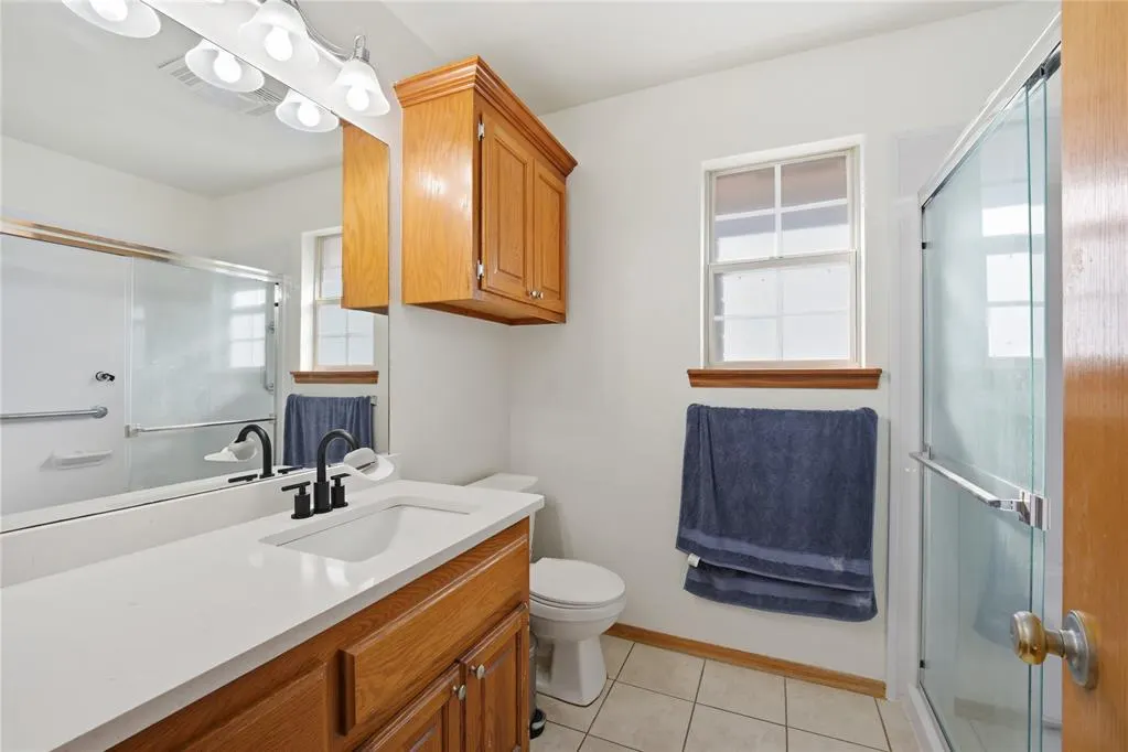Photo 12 — 11513 Devonbrook Court, Midwest City, OK 73130