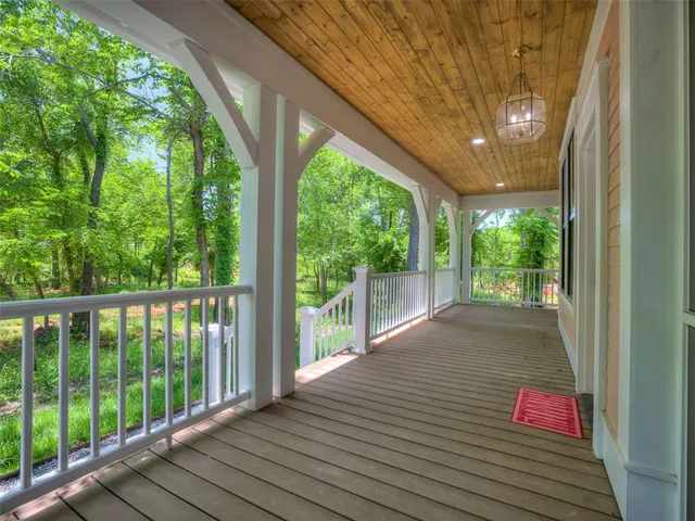 Photo 3 — 18246 Willowbrooke Court, Norman, OK 73072