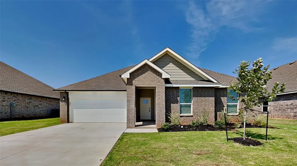 Front exterior — 2513 Kathleens Crossing, Yukon, OK 73099