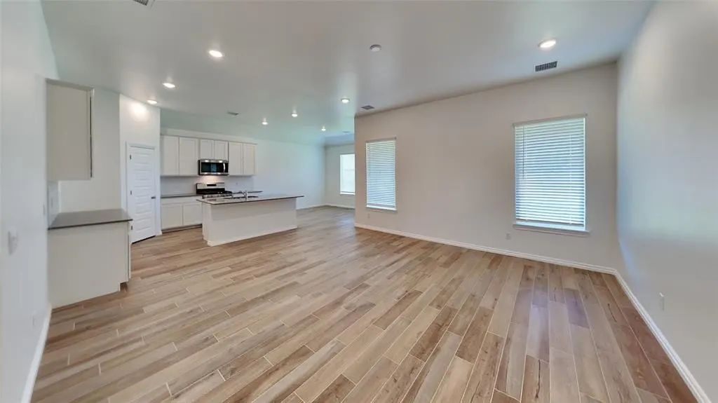 Photo 5 — 2513 Kathleens Crossing, Yukon, OK 73099