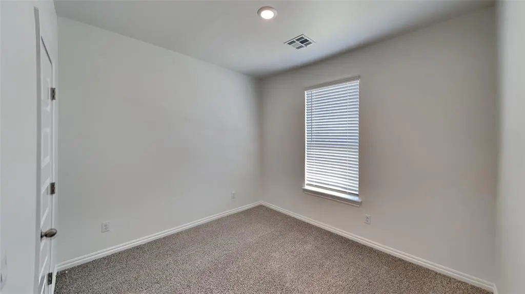 Photo 15 — 2513 Kathleens Crossing, Yukon, OK 73099