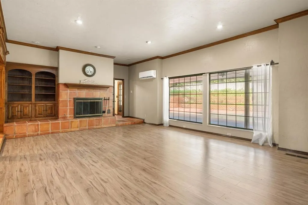 Photo 8 — 2401 Rosewood Lane, Edmond, OK 73013