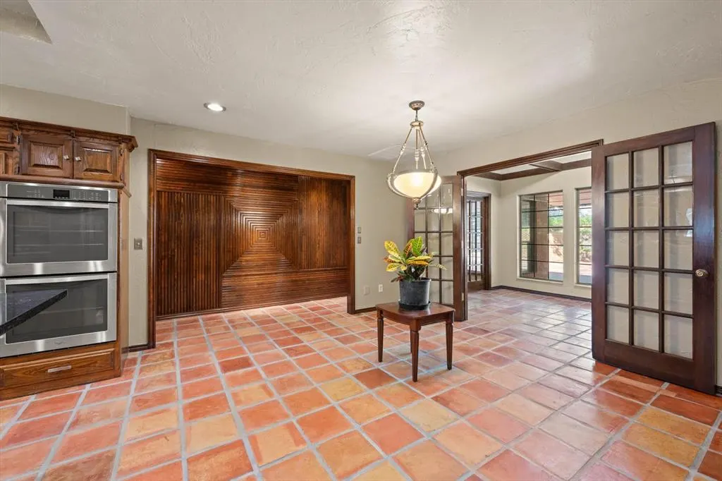 Photo 23 — 2401 Rosewood Lane, Edmond, OK 73013
