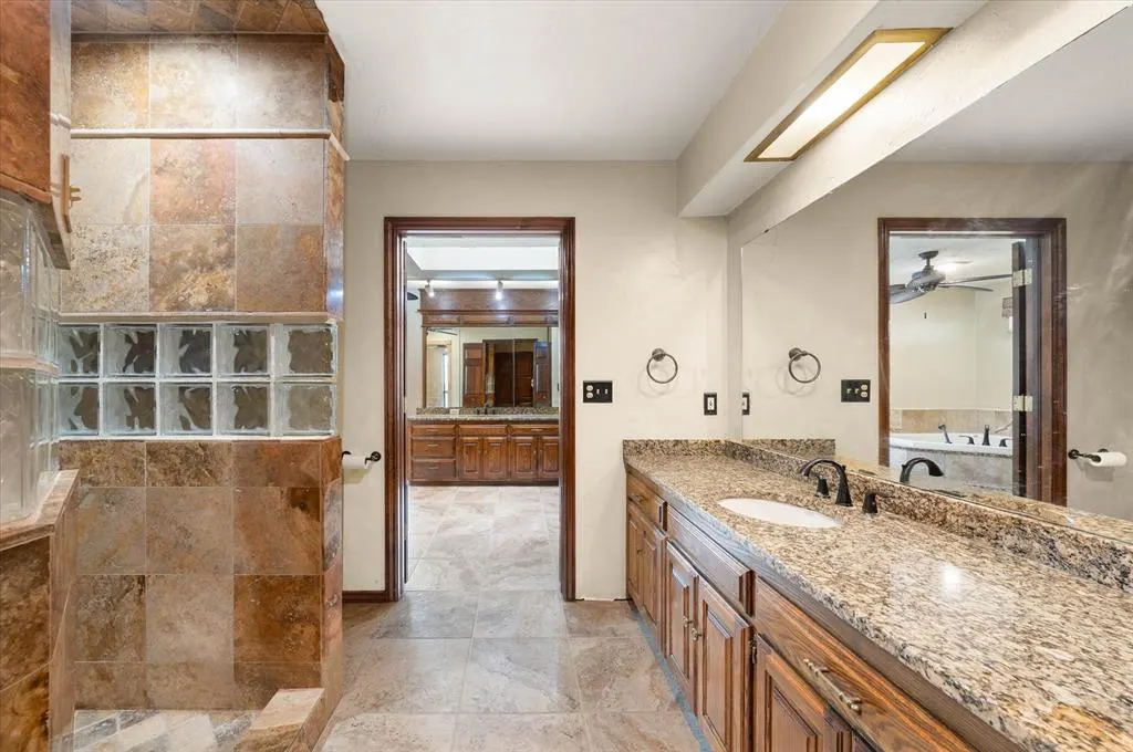 Photo 27 — 2401 Rosewood Lane, Edmond, OK 73013
