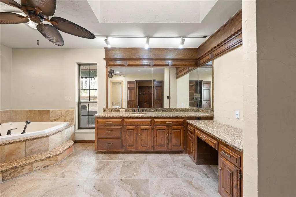 Photo 29 — 2401 Rosewood Lane, Edmond, OK 73013