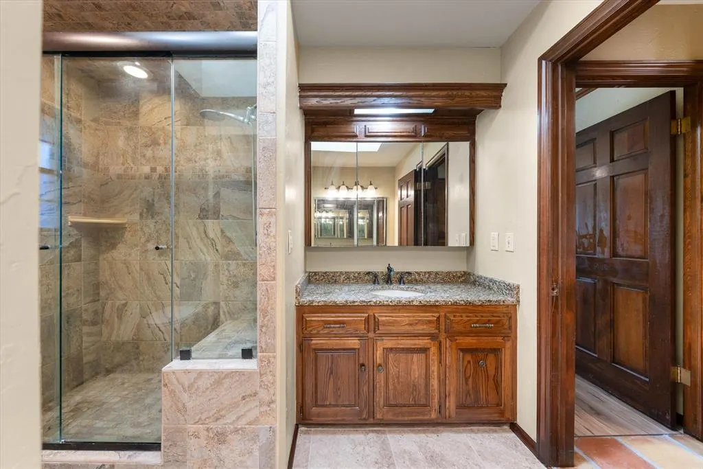 Photo 37 — 2401 Rosewood Lane, Edmond, OK 73013