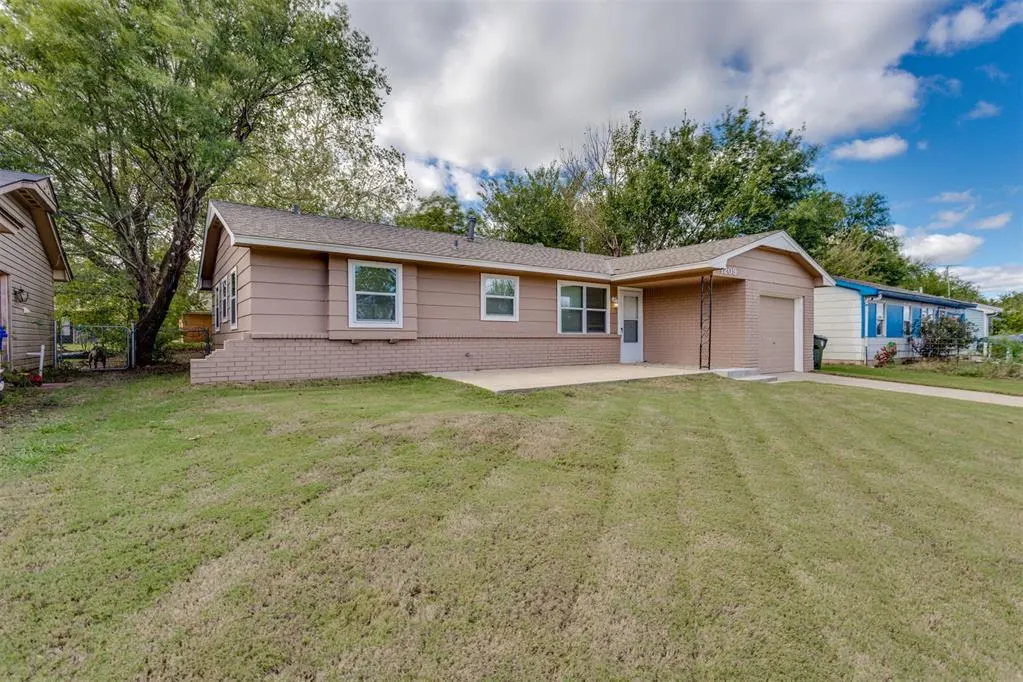 Photo 6 — 1209 N Christine Drive, Midwest City, OK 73130