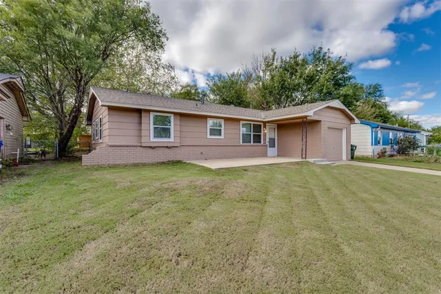 Photo 6 — 1209 N Christine Drive, Midwest City, OK 73130