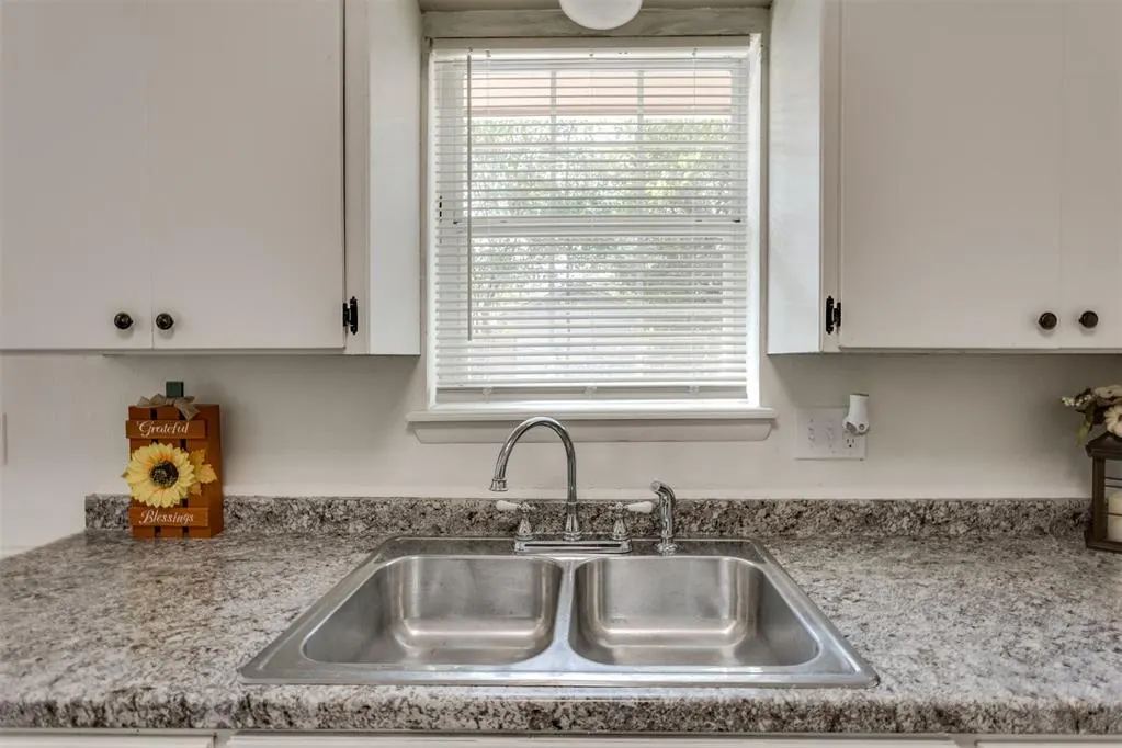 Photo 18 — 1209 N Christine Drive, Midwest City, OK 73130