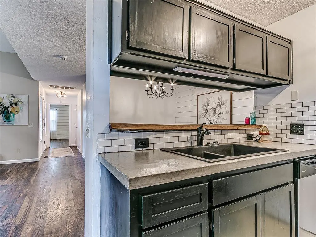 Photo 14 — 13921 Crossing Way W, Edmond, OK 73013