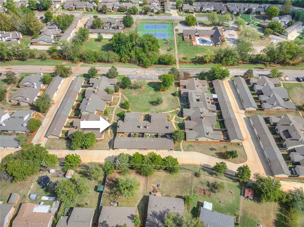 Photo 32 — 13921 Crossing Way W, Edmond, OK 73013