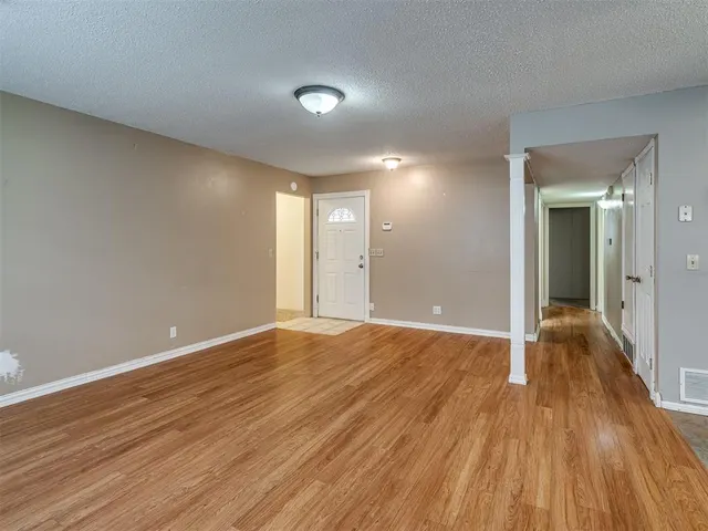 Photo 4 — 4704 Tempo Drive, Oklahoma City, OK 73115