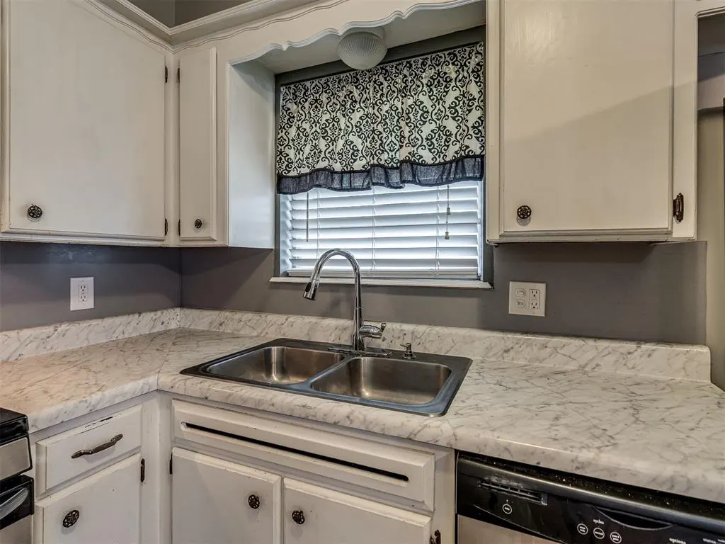 Photo 13 — 4704 Tempo Drive, Oklahoma City, OK 73115